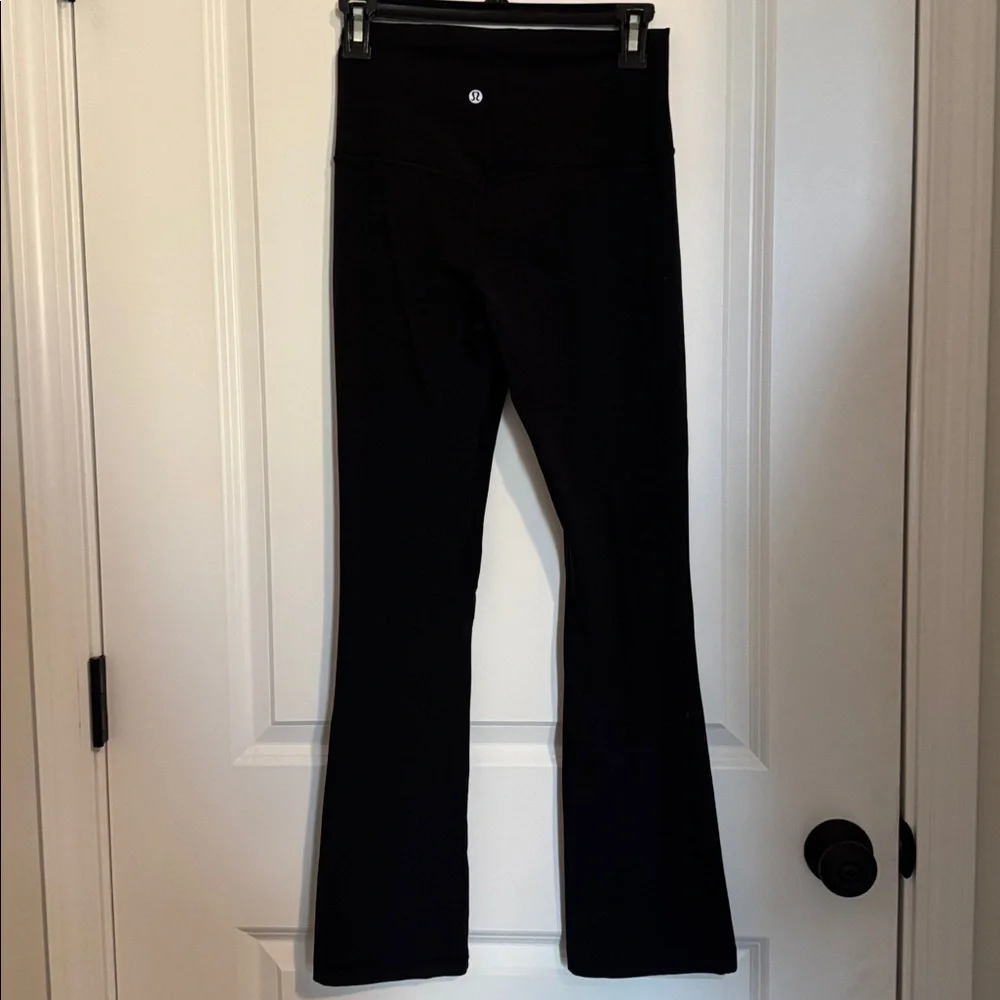 LULULEMON Black Women's High-Waisted Pants - Picture 4 of 9